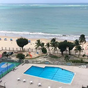 Apartment Beach Front Beach View 1 Bedroom 2bathroom Coral Beach Apt, San Juan